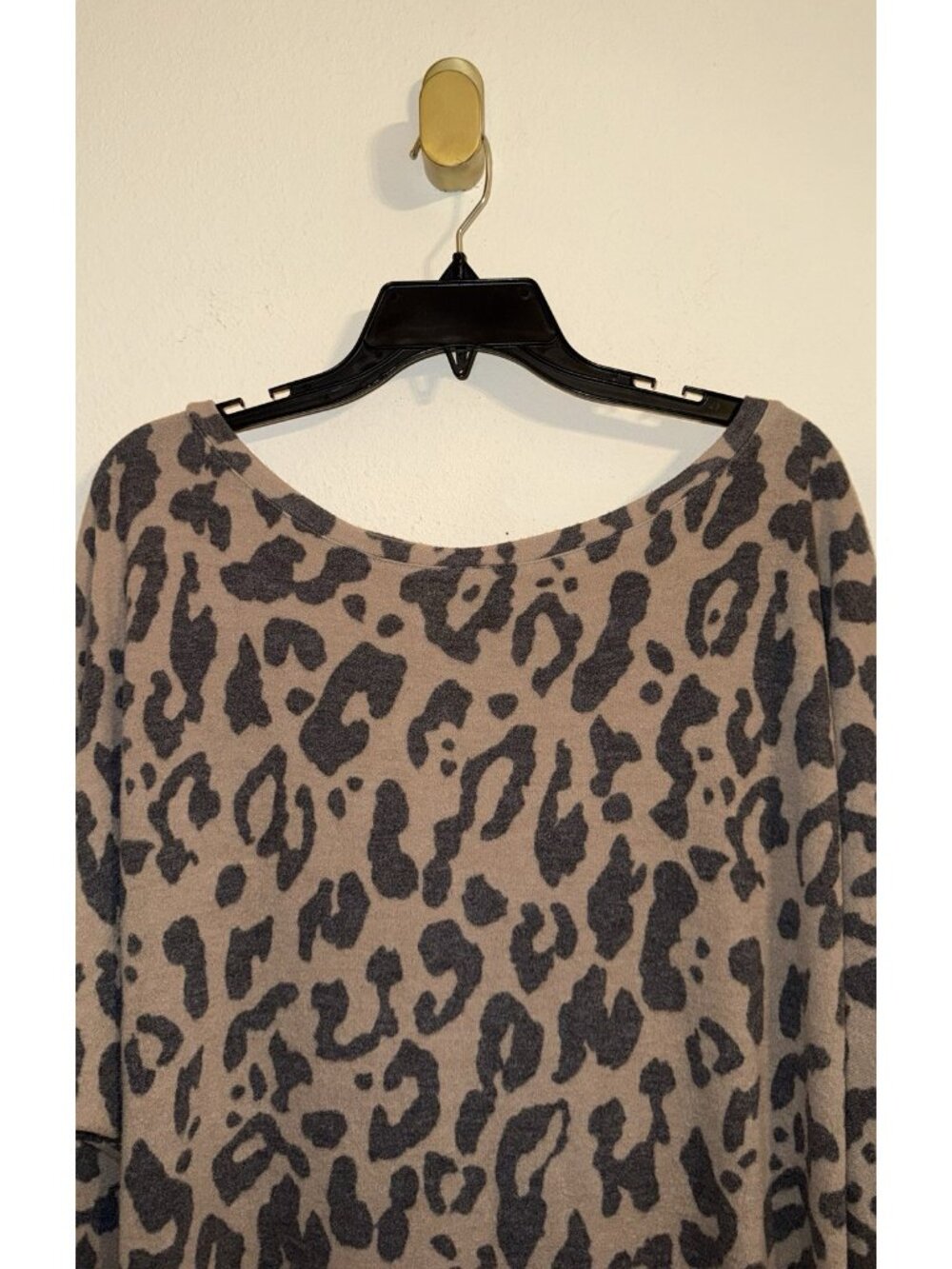 Boston Proper Animal Print Boat Neck Long Sleeve Sweater Top Womens M Medium - Picture 3 of 6